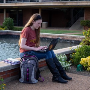 43041917_1085982944905031_5032961420413632512_o